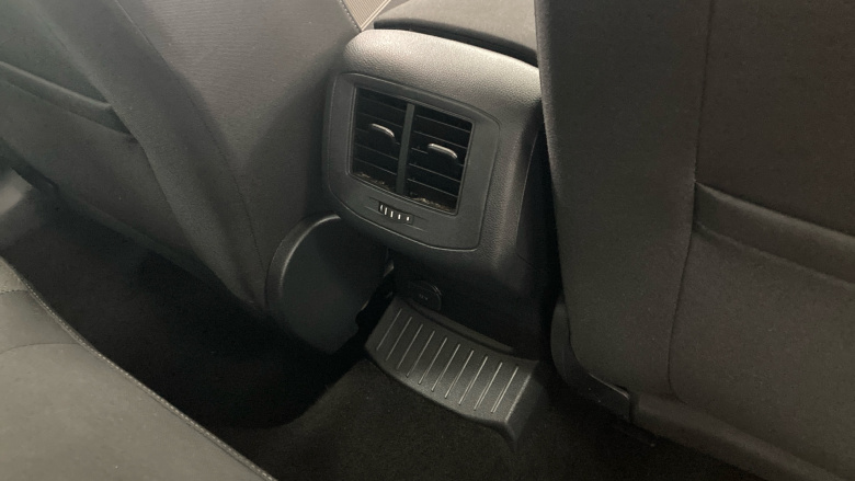 Volkswagen T-Roc 1.0 TSI SE 5dr Petrol Hatchback